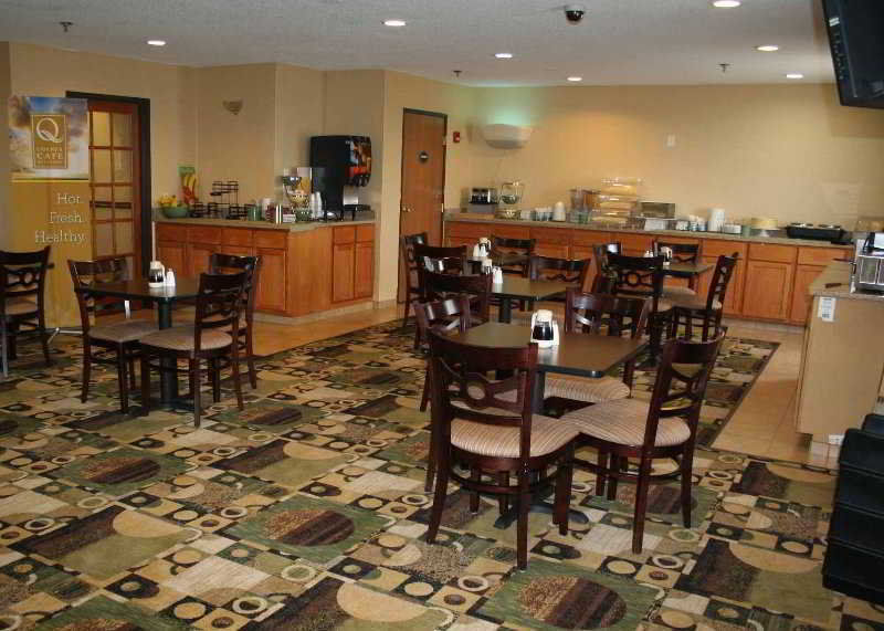 Quality Inn & Suites Menomonie Restoran foto
